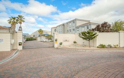Apartment / Flat For Sale in Tokai, Cape Town